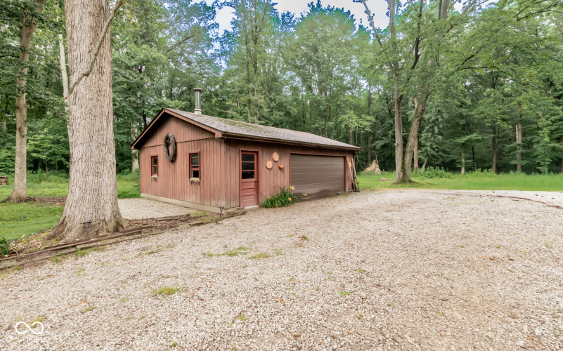 Listing Image 27