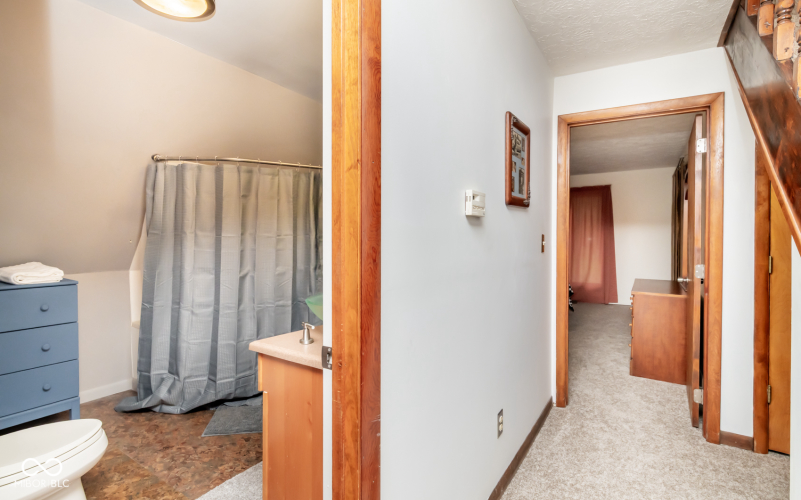 Listing Image 54