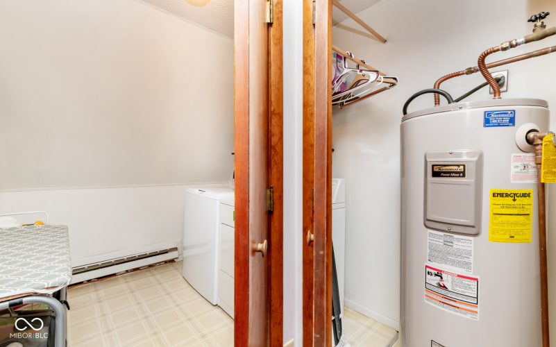 Listing Image 76