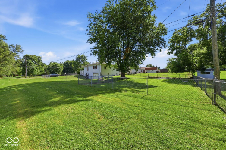 Listing Image 32