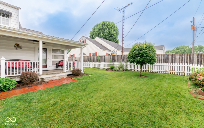 Listing Image 16