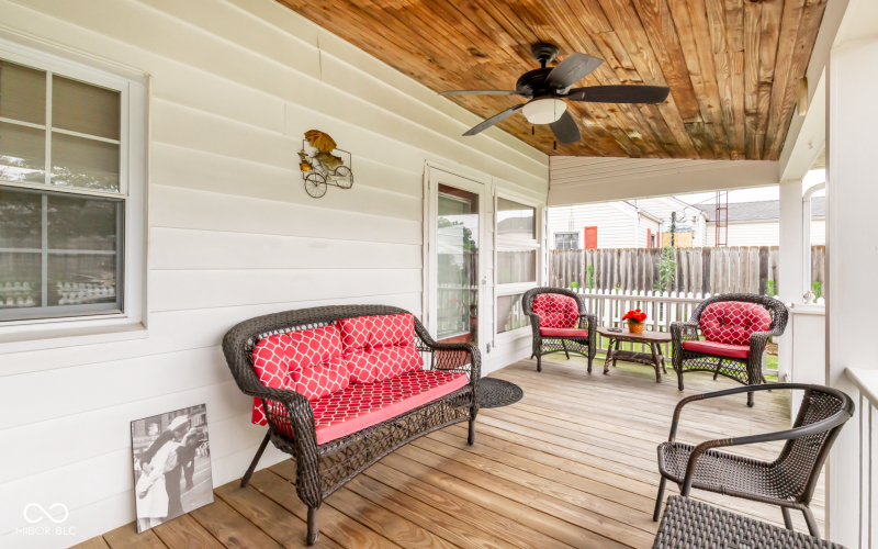 Listing Image 23