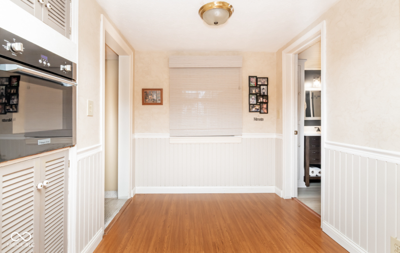 Listing Image 52