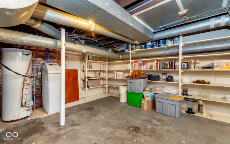 Listing Image 100