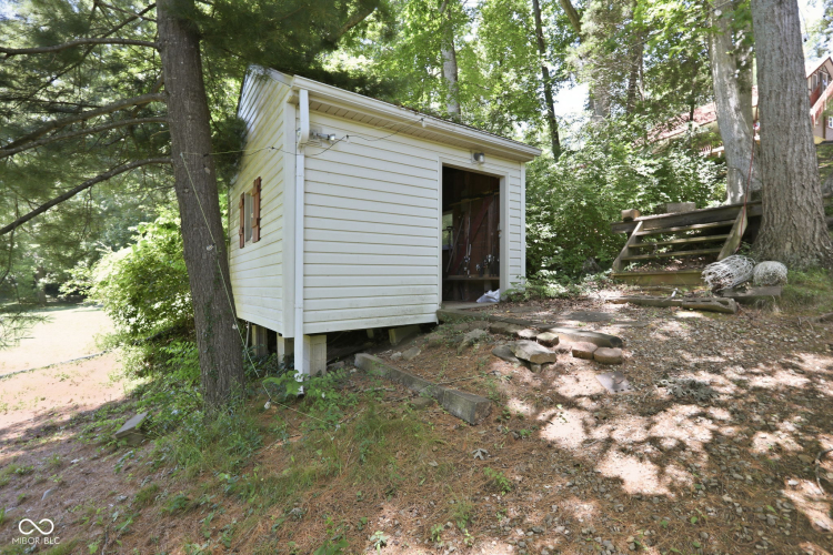 Listing Image 52
