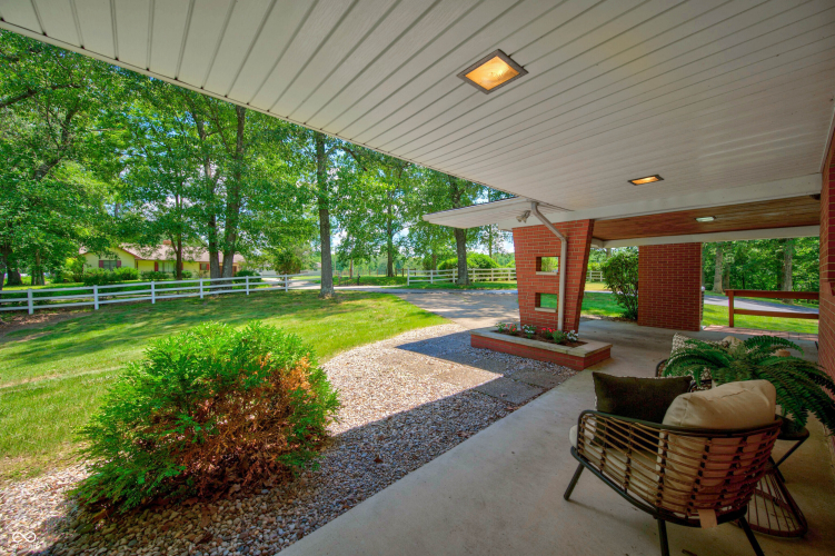 Listing Image 59