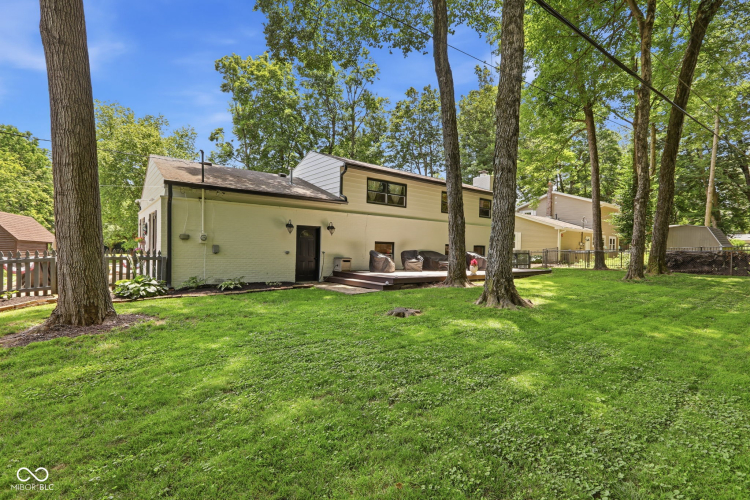 Listing Image 42