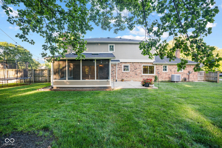 Listing Image 74