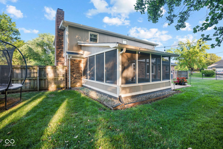 Listing Image 81