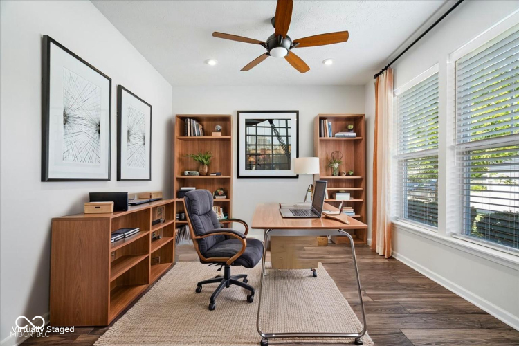 Listing Image 11