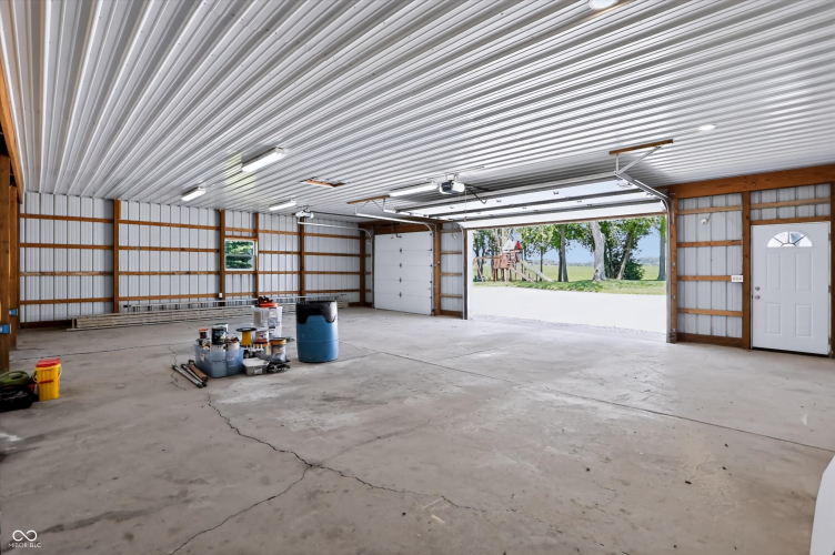 Listing Image 48