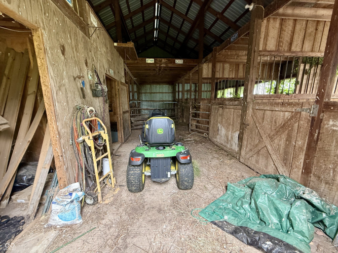 Listing Image 26