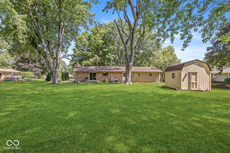 Listing Image 6