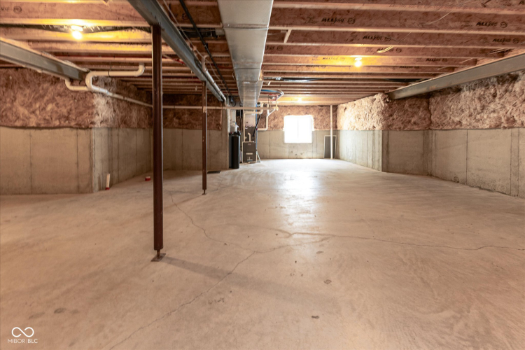 Listing Image 33