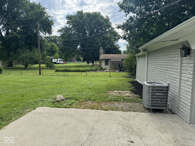 Listing Image 32