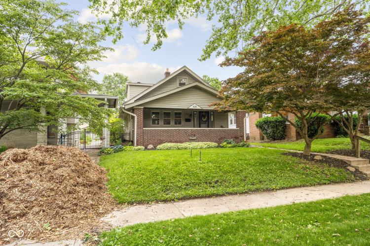 Listing Image 3