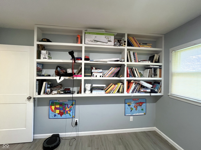 Listing Image 23