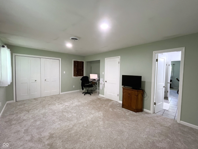 Listing Image 26