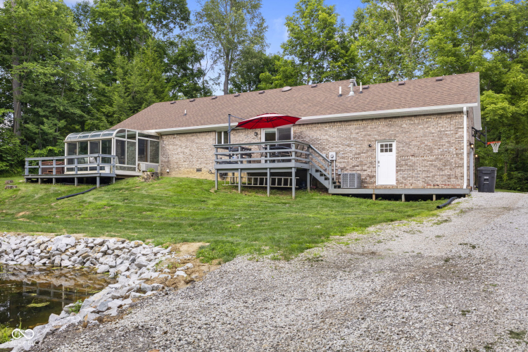 Listing Image 36