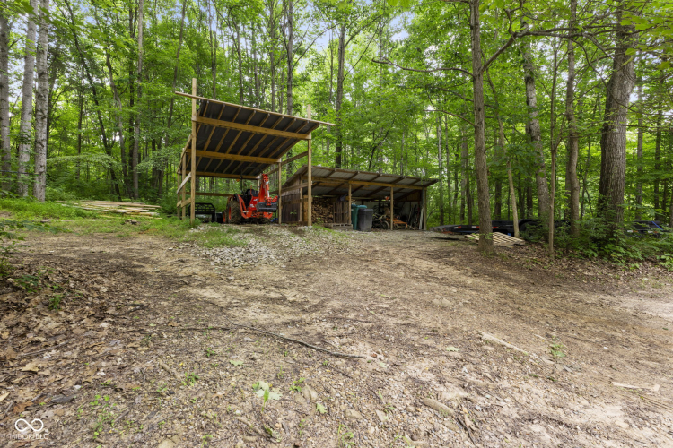 Listing Image 42