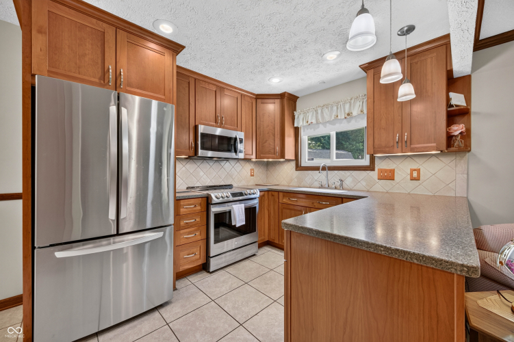 Listing Image 21
