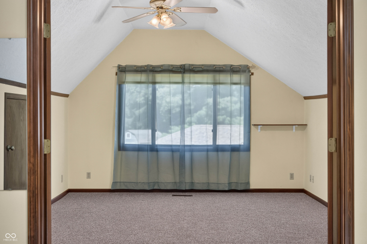 Listing Image 55