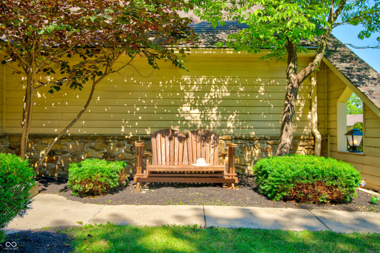 Listing Image 89