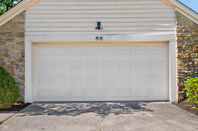 Listing Image 92