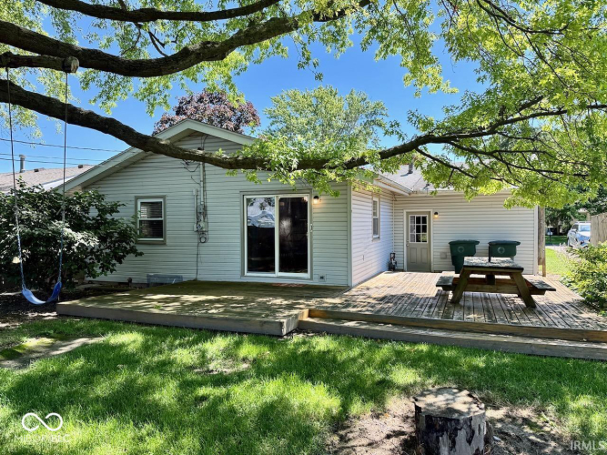 Listing Image 3