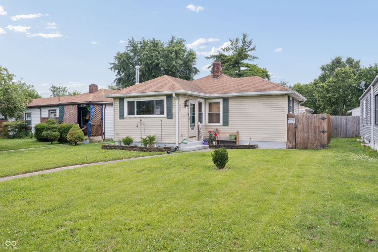Listing Image 3