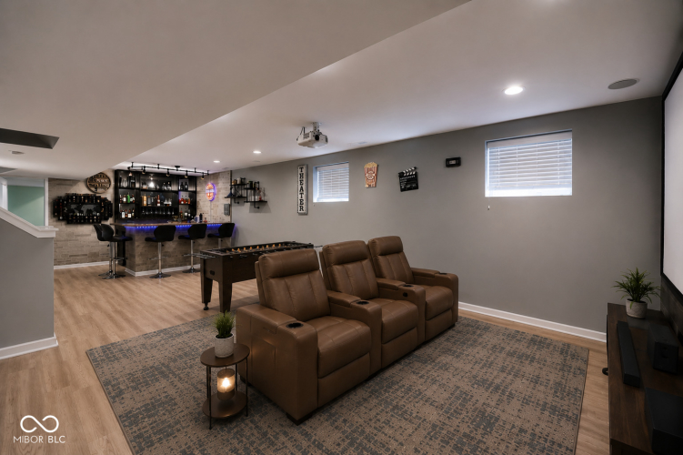 Listing Image 53