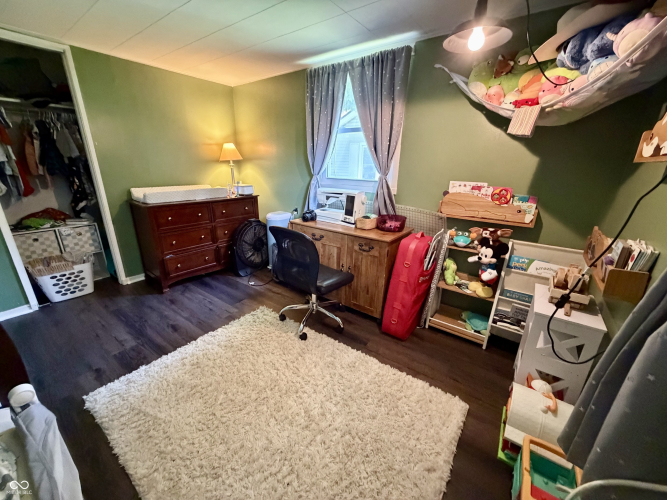 Listing Image 15