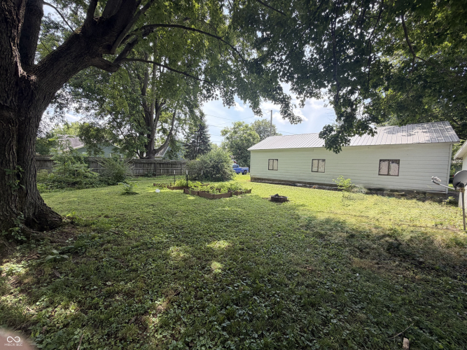 Listing Image 18