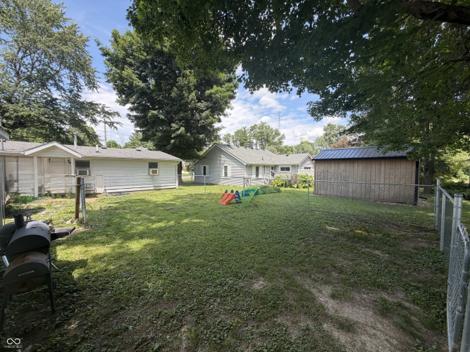 Listing Image 19