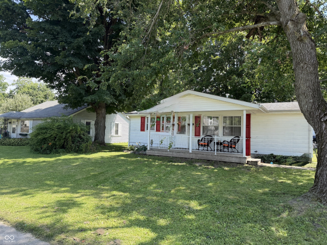 Listing Image 3