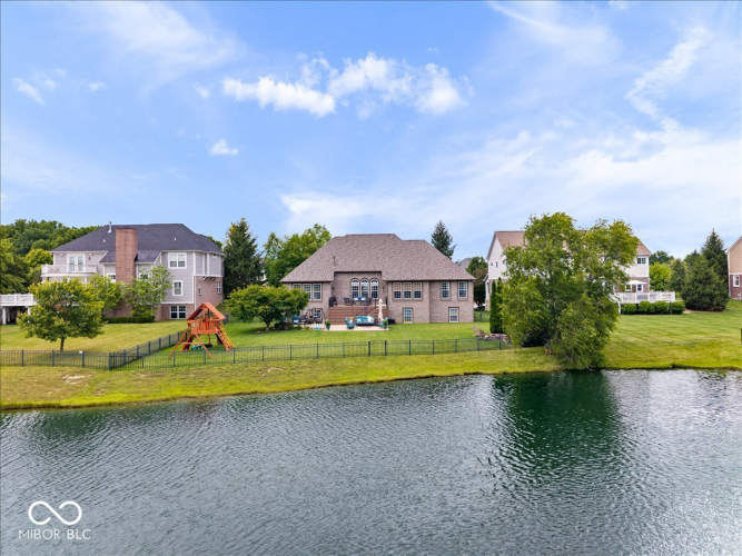 Listing Image 73