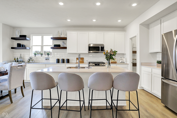 Listing Image 16