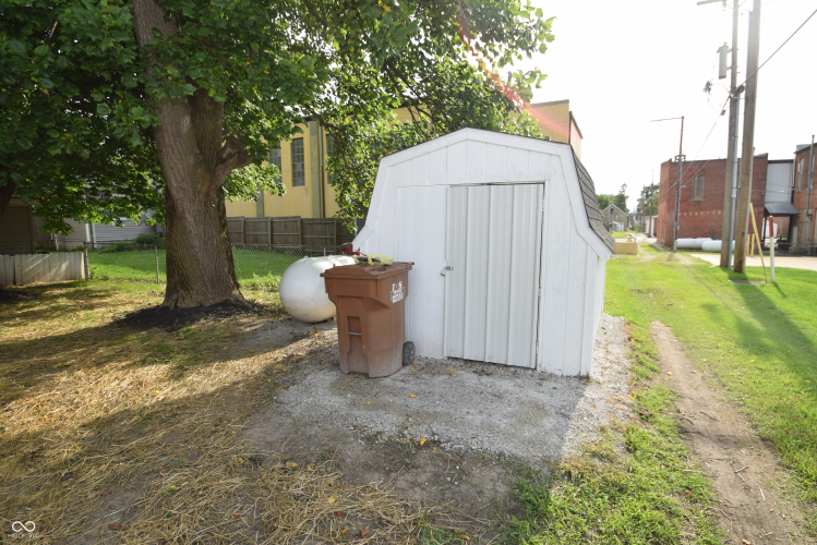 Listing Image 25