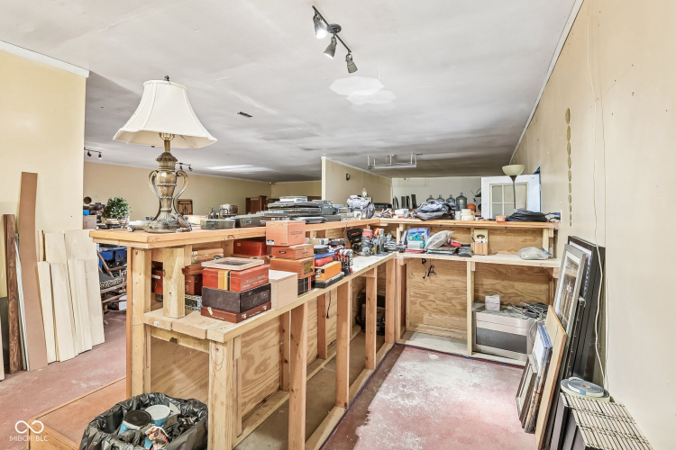 Listing Image 31