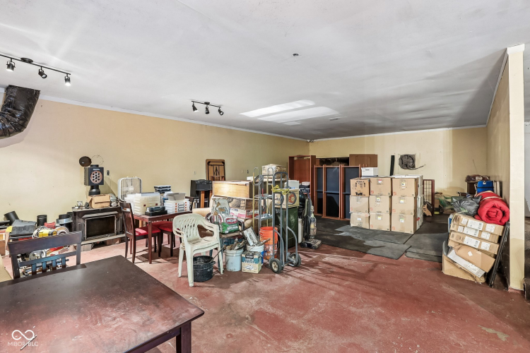 Listing Image 35
