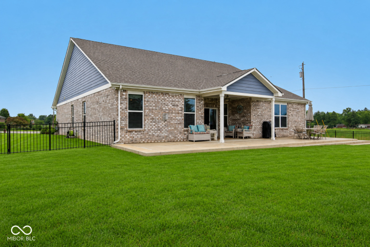 Listing Image 35