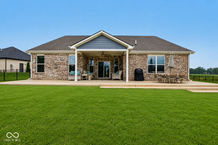Listing Image 37