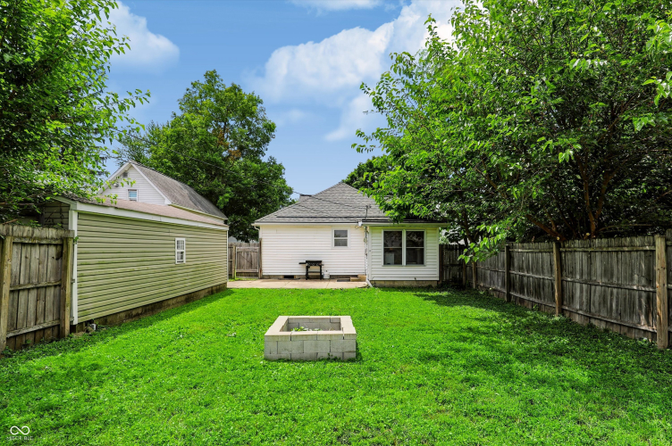 Listing Image 41