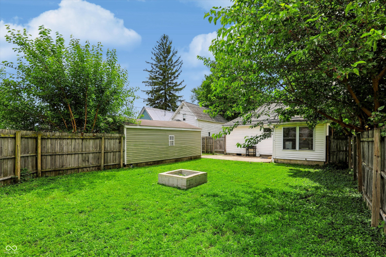 Listing Image 42
