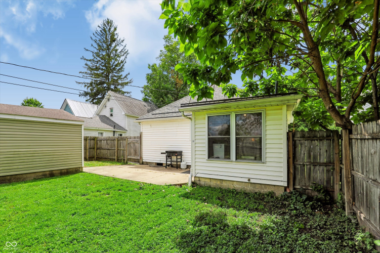 Listing Image 44