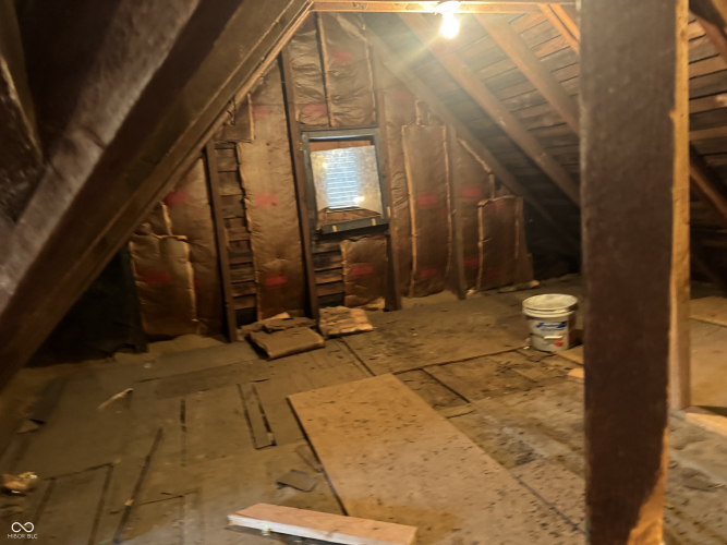 Listing Image 42
