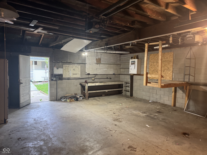 Listing Image 55