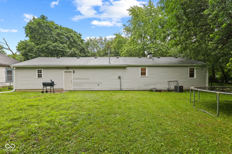 Listing Image 25