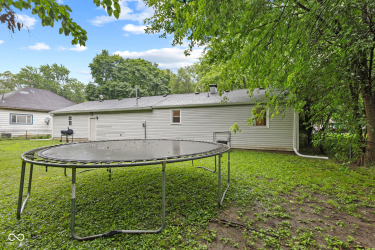 Listing Image 26