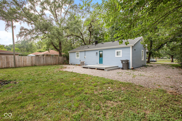 Listing Image 32